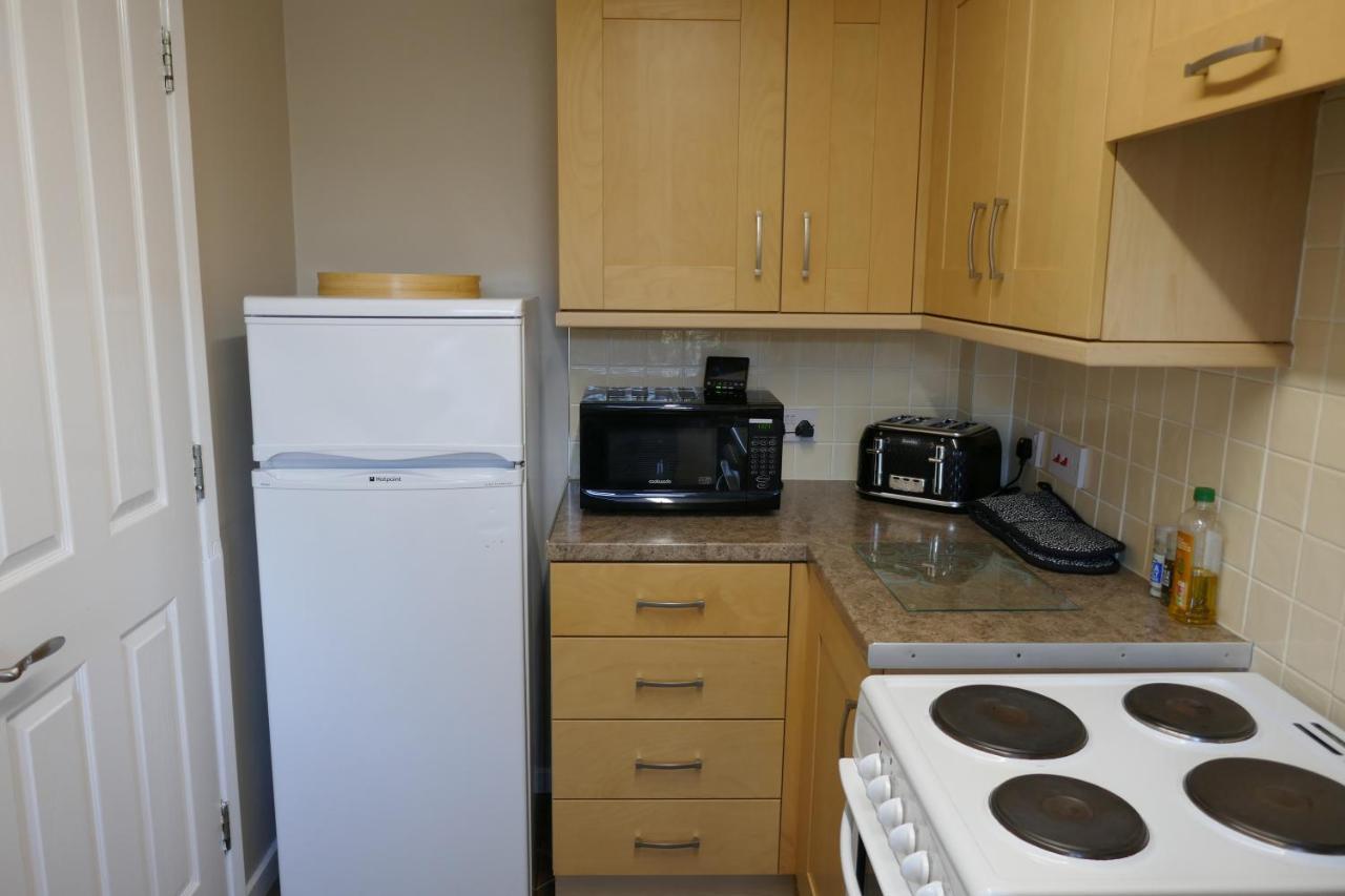 2 Bedroom House Walking Distance To City Centre With Free Parking 요크 외부 사진
